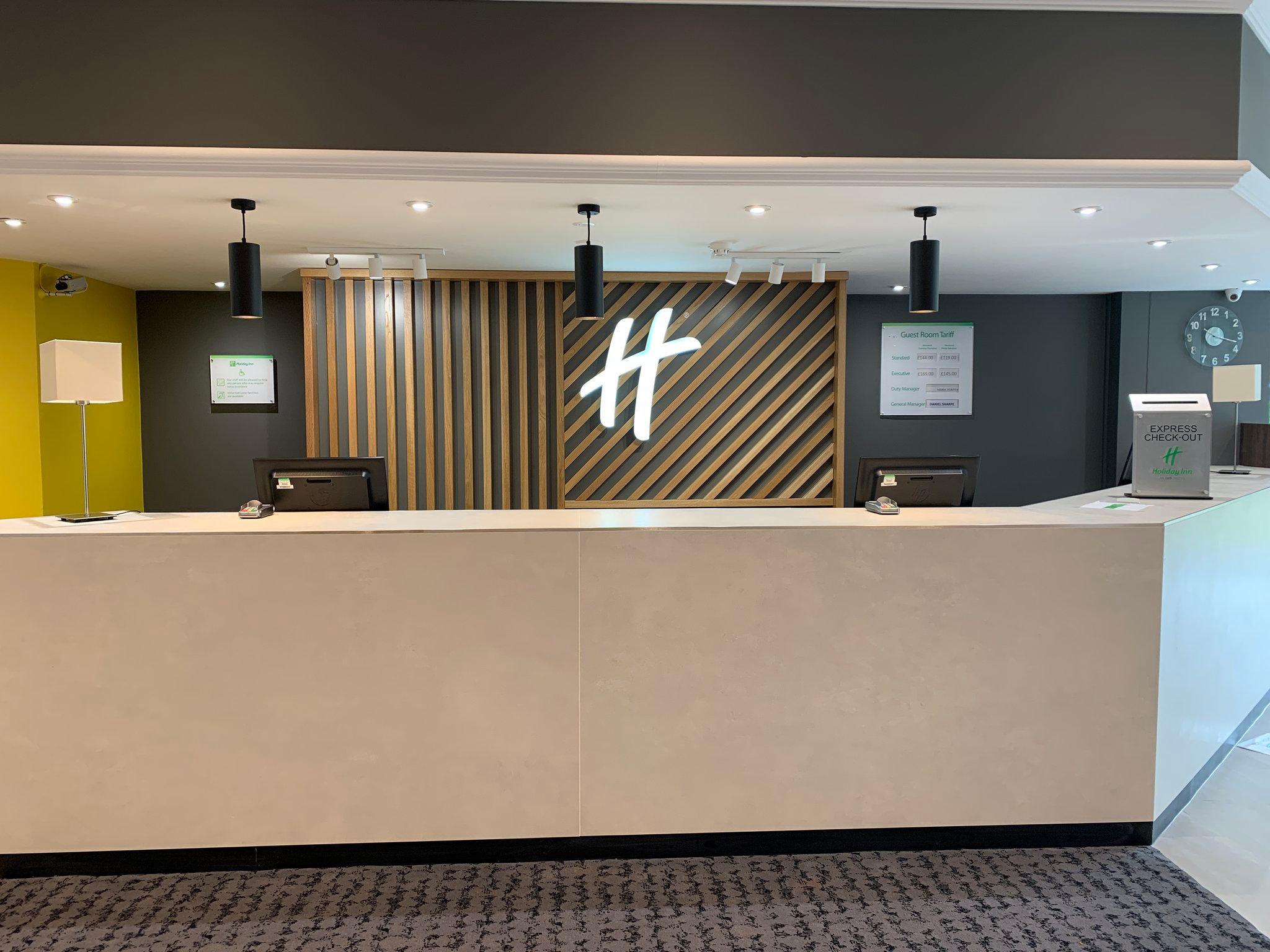Images Holiday Inn Aylesbury, an IHG Hotel