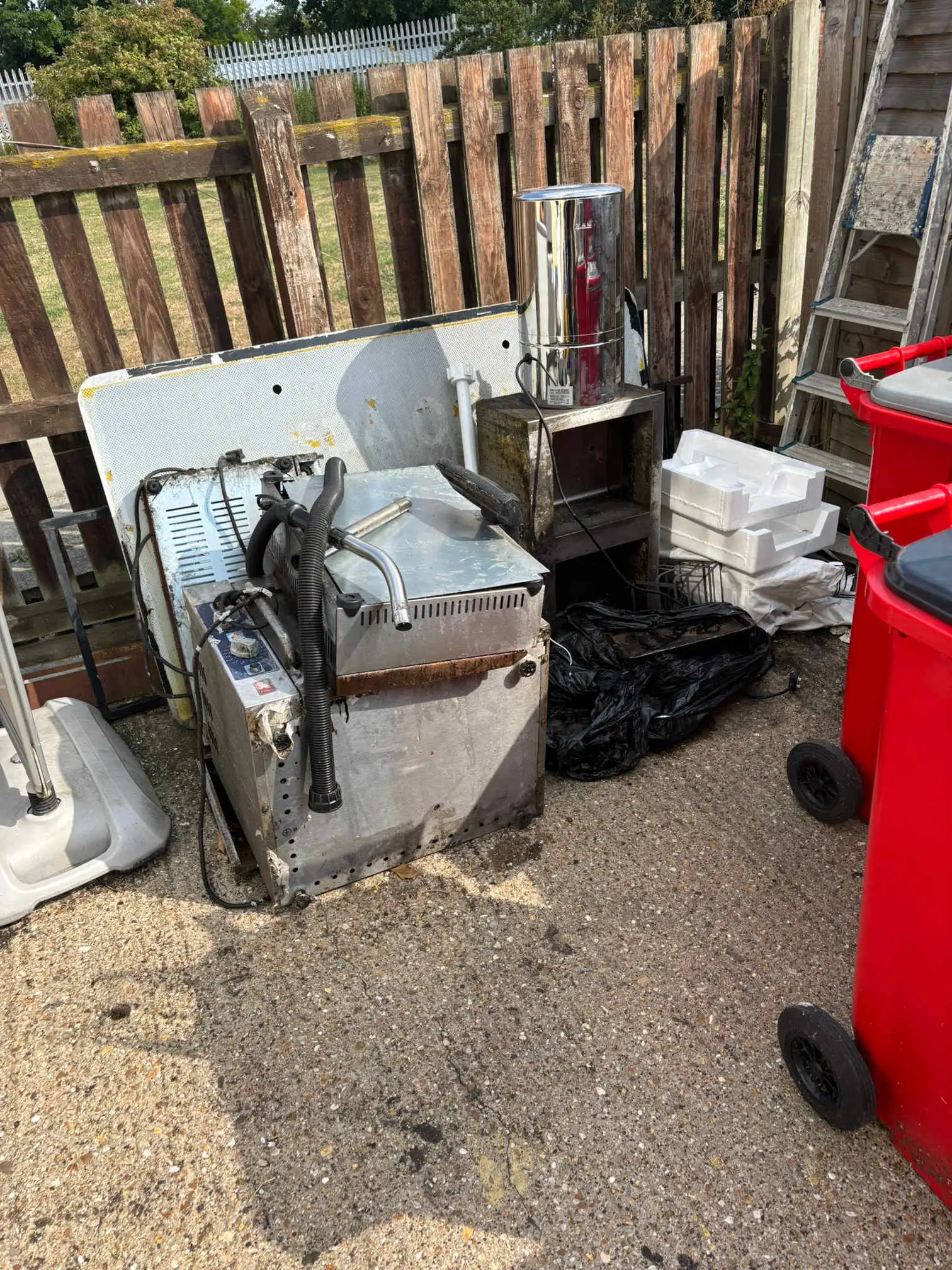 Images J&D Waste Services Ltd
