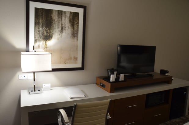 Images Holiday Inn Express & Suites Albany by IHG