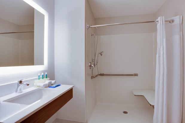 Images Holiday Inn Express & Suites Orlando International Airport by IHG