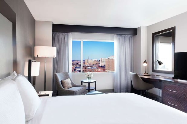 Images Hilton Baltimore Inner Harbor