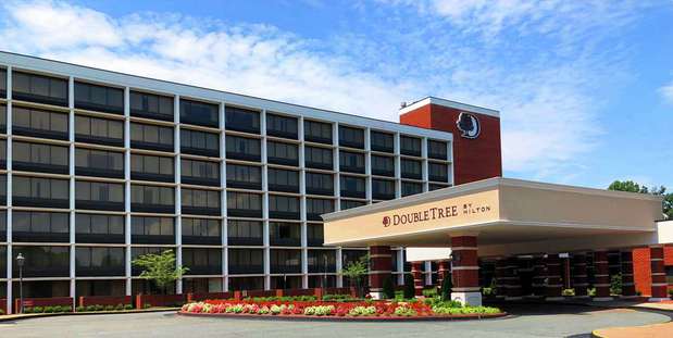 Images DoubleTree by Hilton Hotel Charlottesville