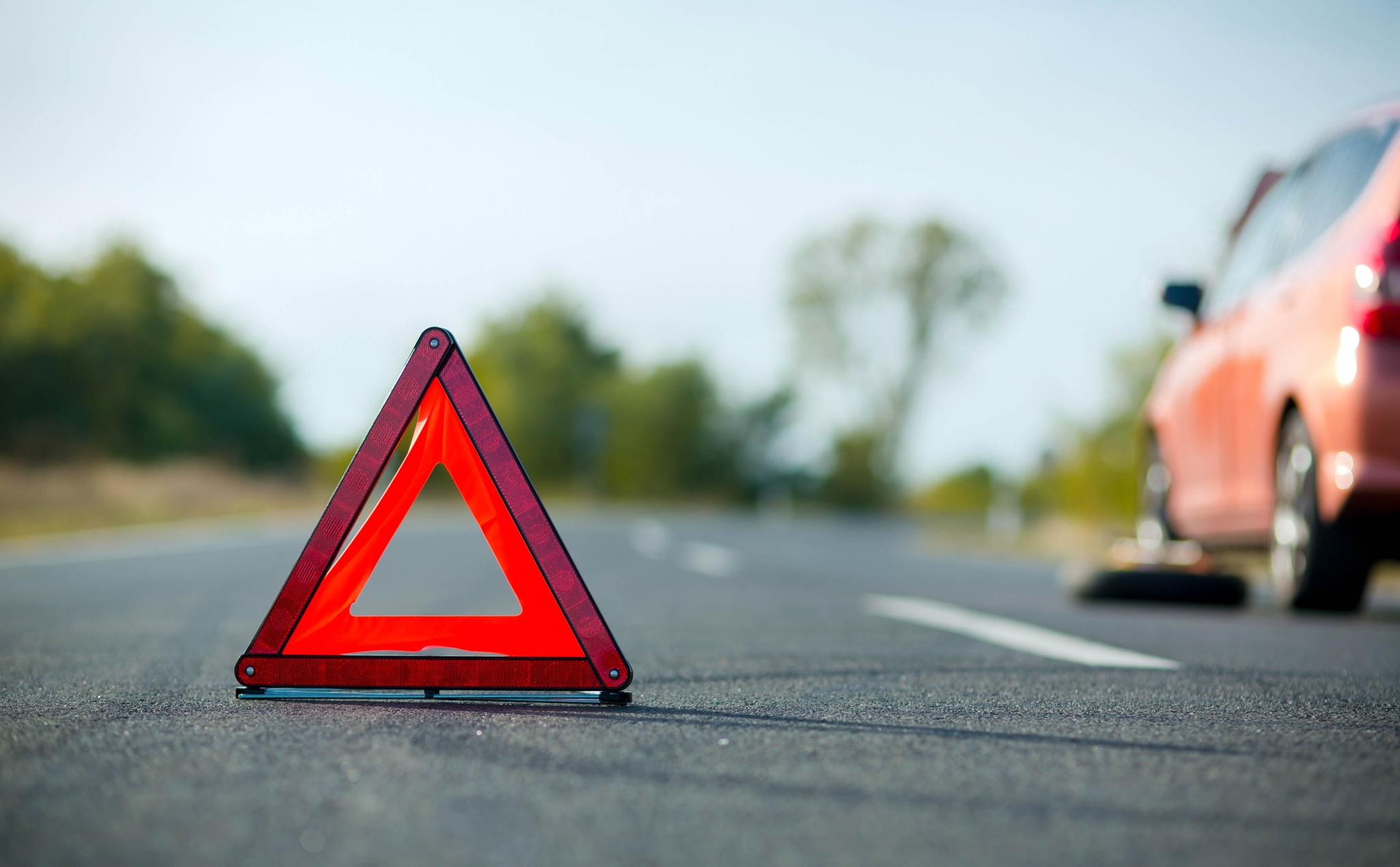 Steelz Transportation and Towing provides fast and reliable roadside assistance to get you back on the road quickly. Whether you're dealing with an unexpected breakdown or need help in a tough situation, I am ready to offer the support you need. I aim to provide peace of mind with our efficient and dependable roadside services.