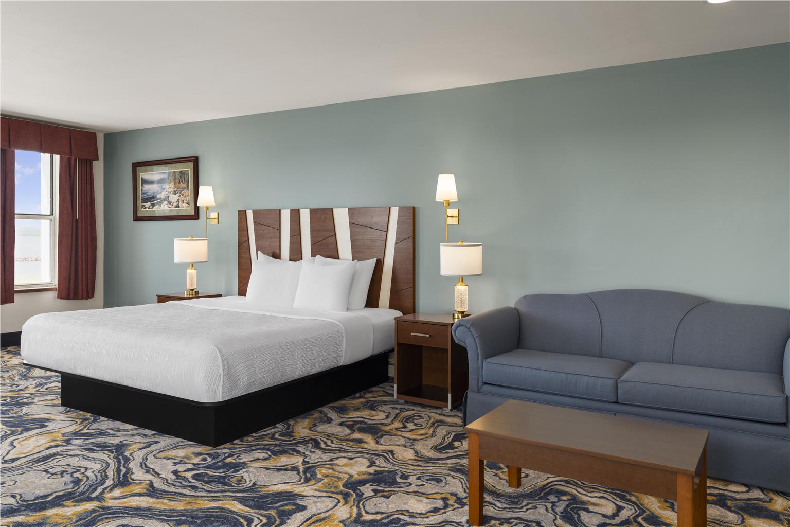King Room with Sofa Bed