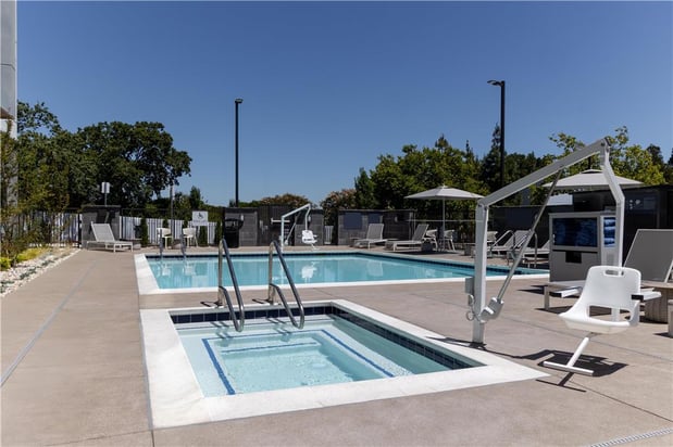 Images Hilton Garden Inn Walnut Creek