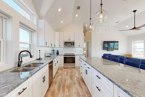 Images Midgett Realty - Avon