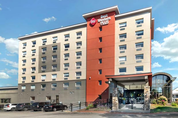 Images Best Western Plus Landmark Inn