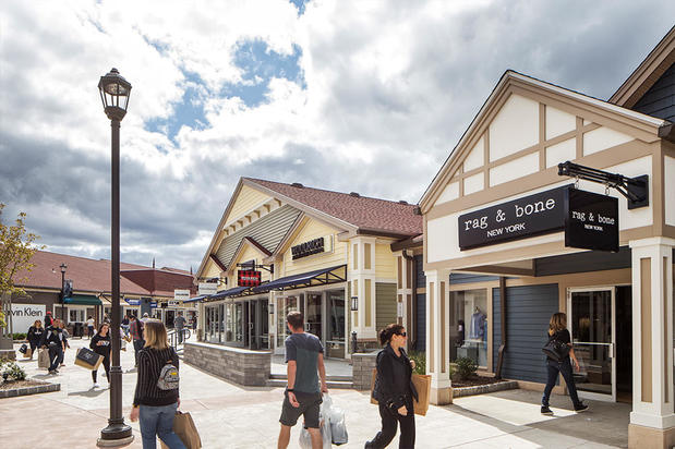 Images Woodbury Common Premium Outlets