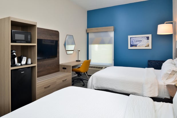 Images Holiday Inn Express Lewisburg/New Columbia by IHG