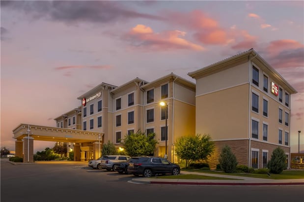 Images Best Western Plus Hudson Hotel & Suites