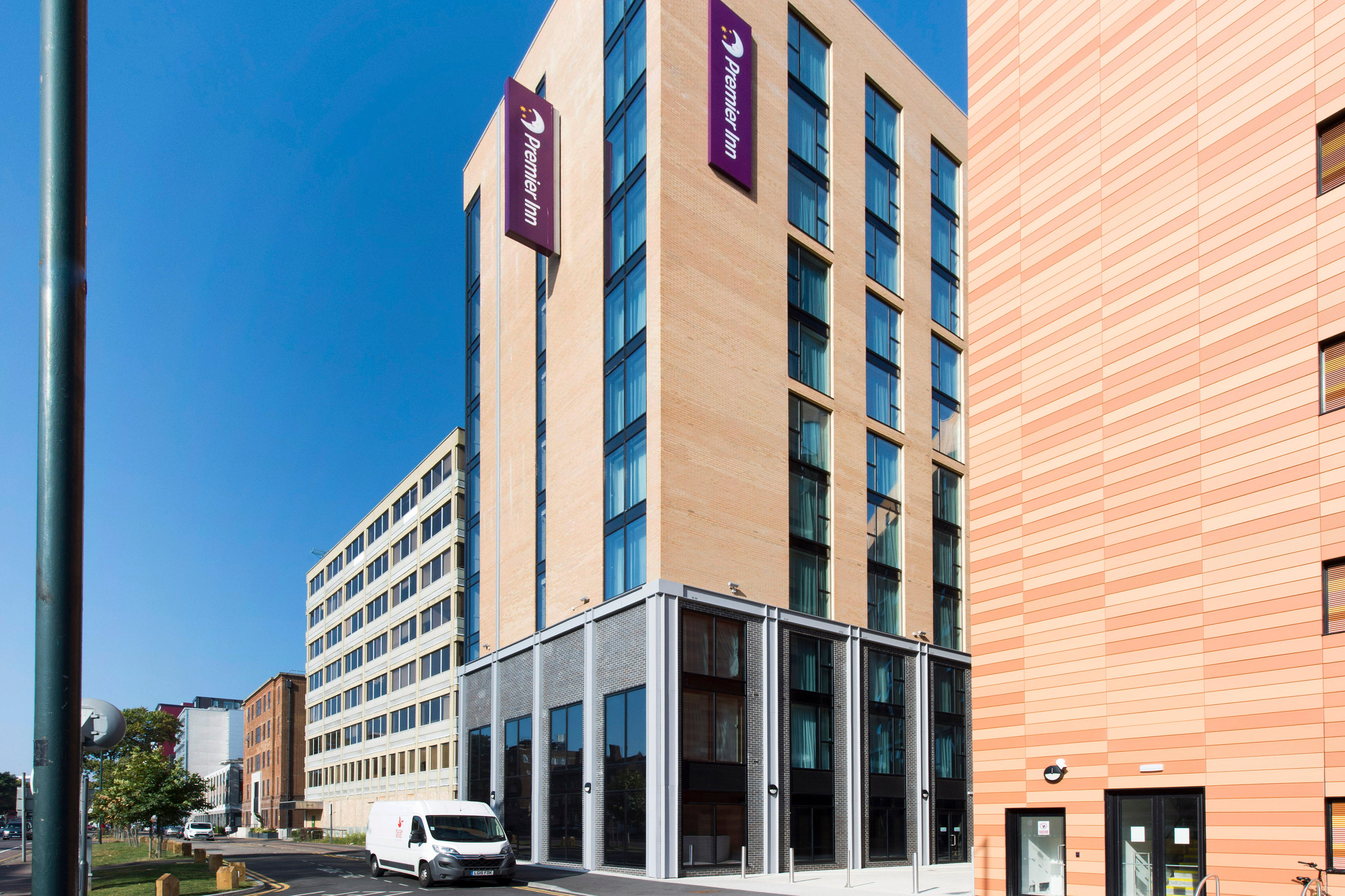 Images Premier Inn Bournemouth East Cliff hotel