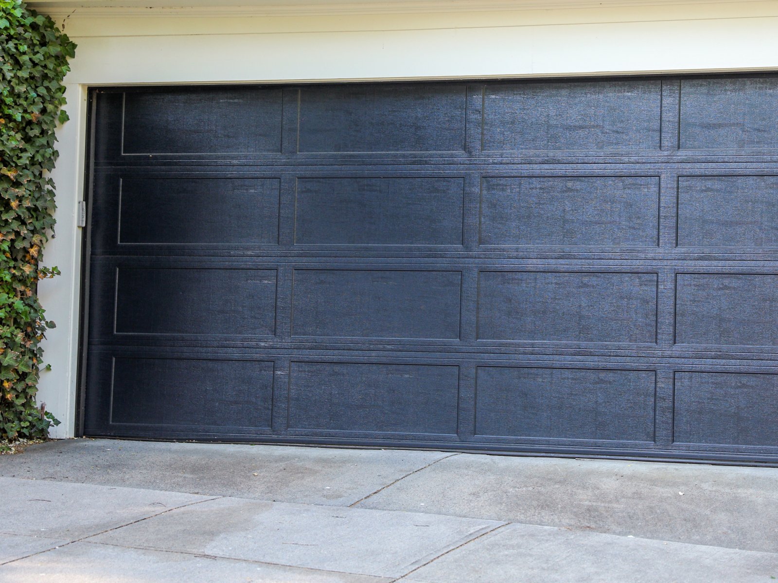Wallen Garage Door Repair & Installation