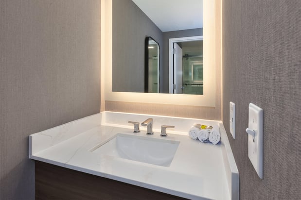 Images Staybridge Suites Pittsburgh Airport by IHG