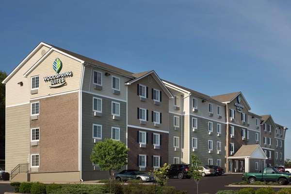 Images WoodSpring Suites Kansas City Mission