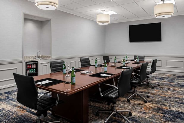 Images Embassy Suites by Hilton Nashville Airport