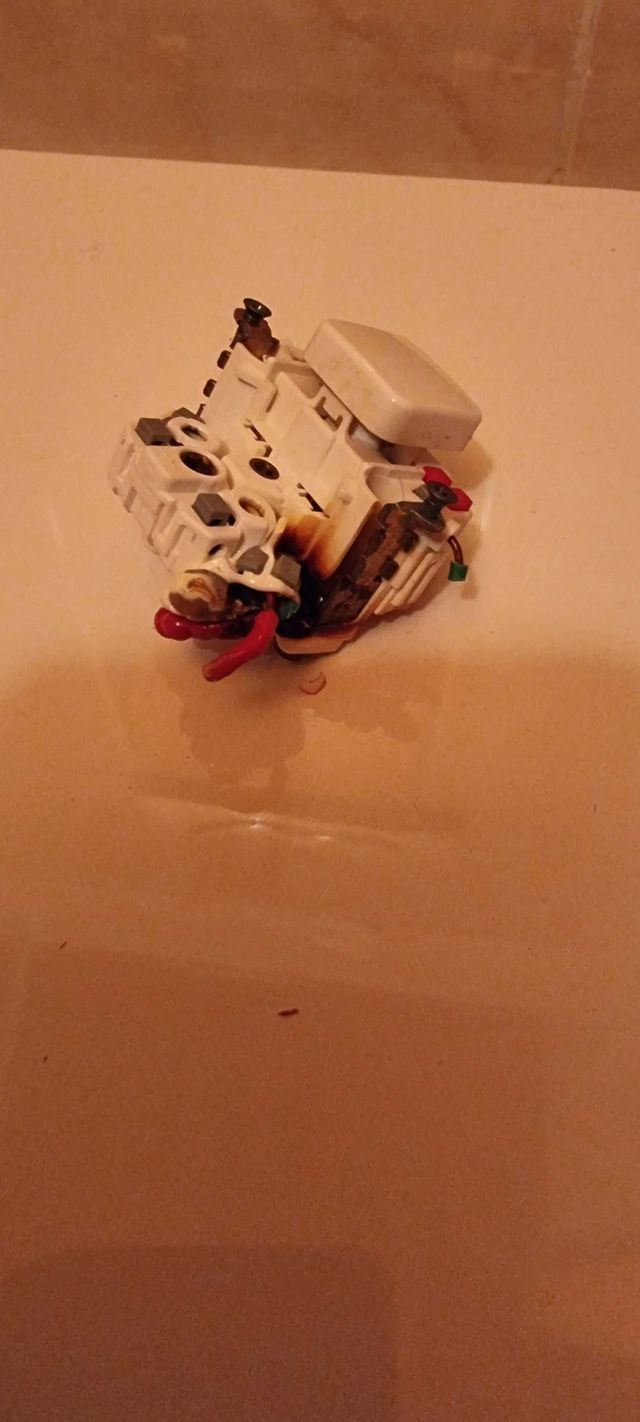 Bilder PERROTIN Electricité Sàrl