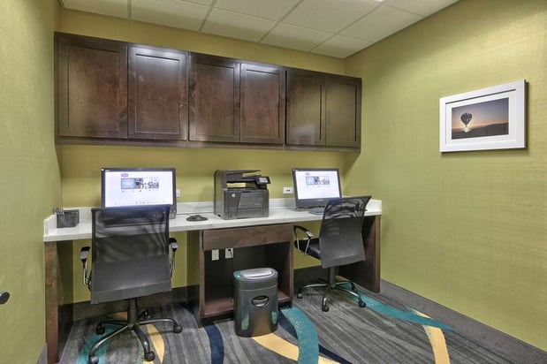 Images Hampton Inn & Suites Albuquerque Airport