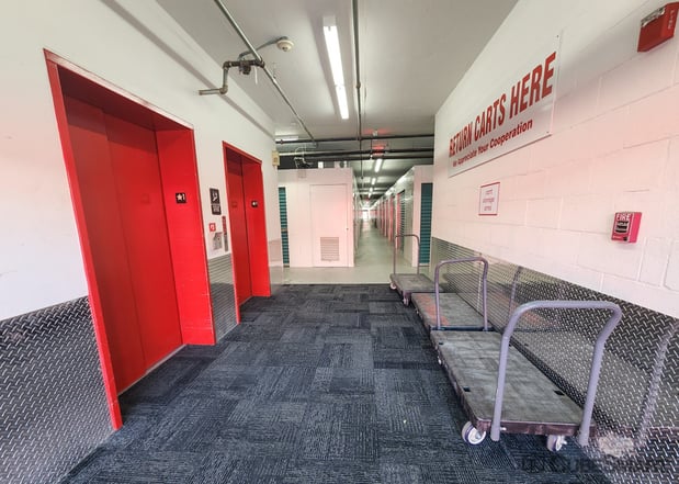 Images CubeSmart Self Storage