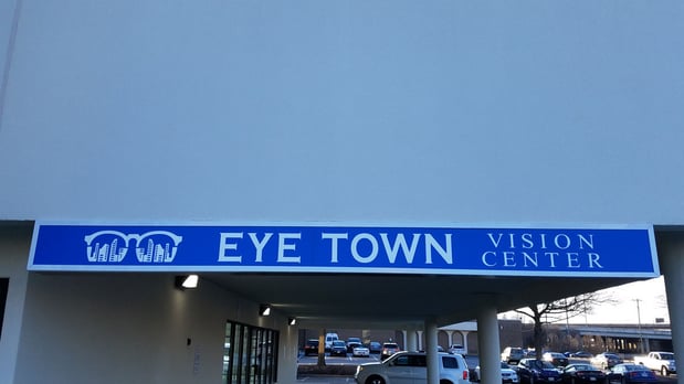 Images Eye Town Vision Center - Eye Doctor & Optometrist