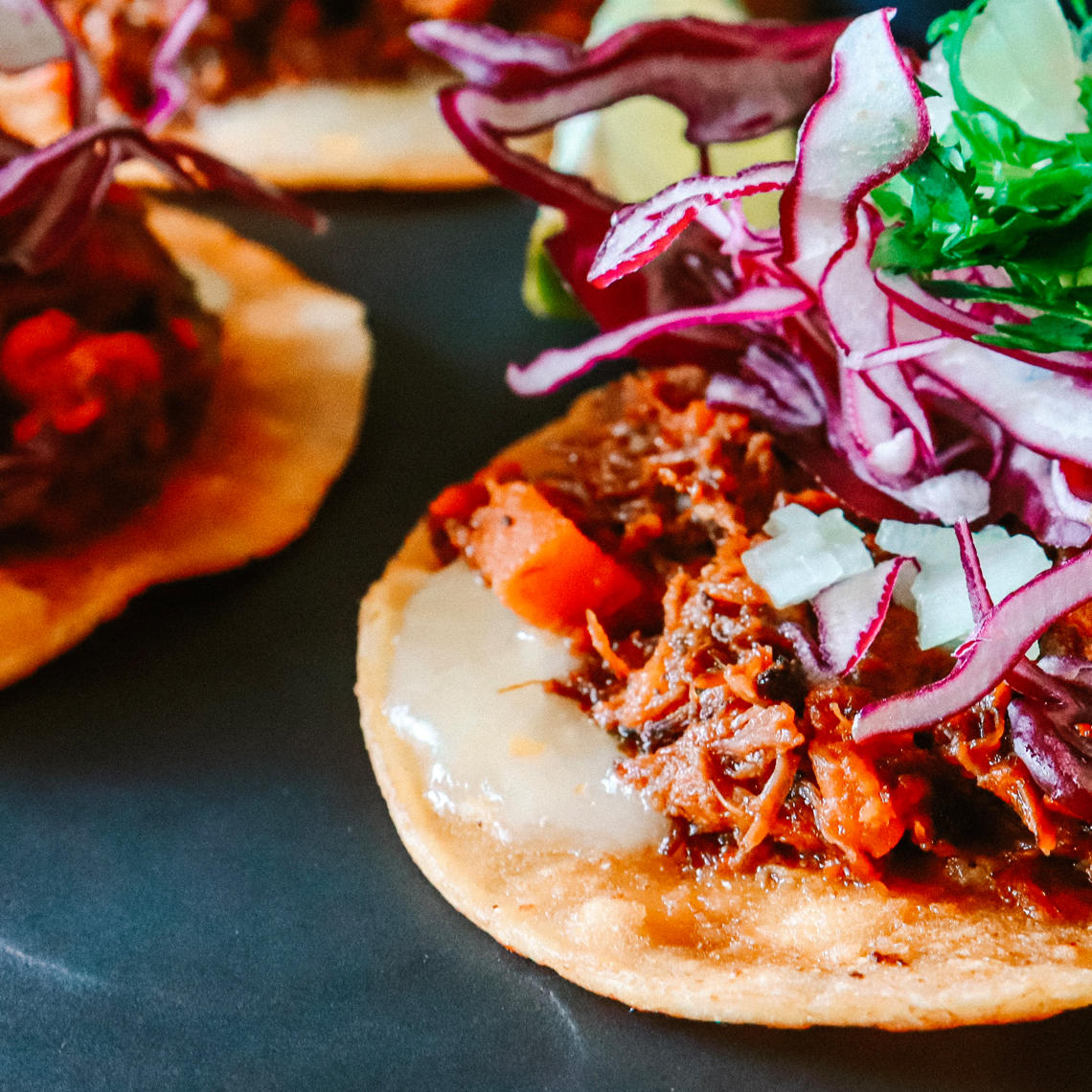 Restaurante y Pupuseri´a El Salvador del Mundo Logo