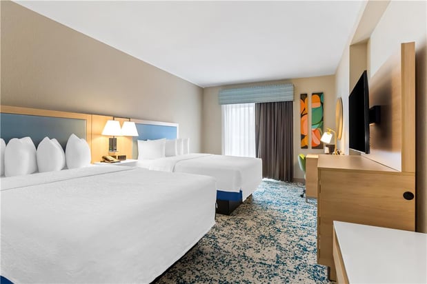 Images Hampton Inn & Suites St. Petersburg/Downtown