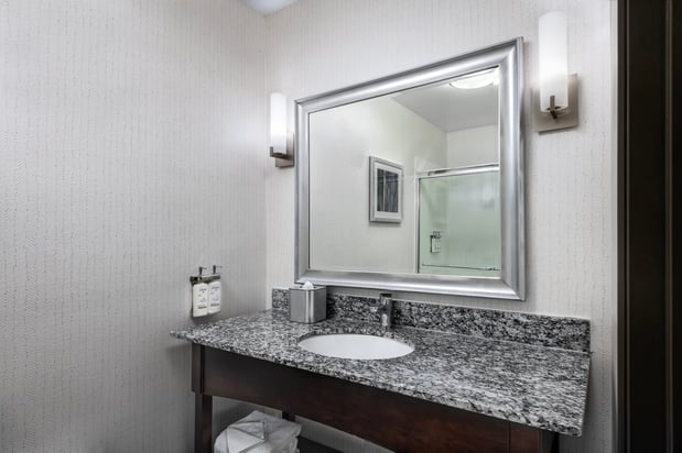 Images Holiday Inn Carlsbad - San Diego by IHG