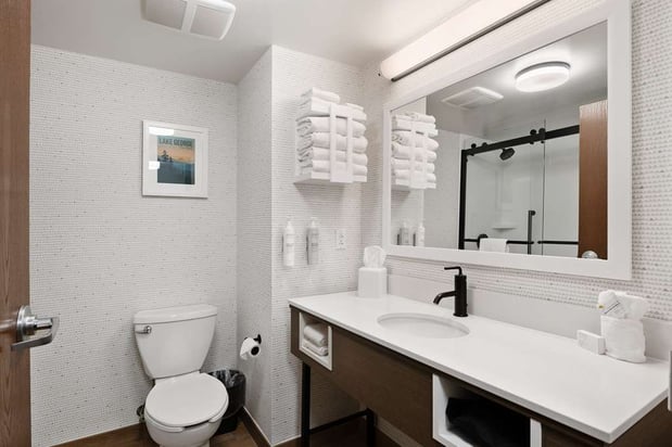 Images Hampton Inn & Suites Lake George