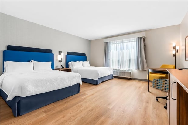 Images Hampton Inn and Suites by Hilton Intercourse