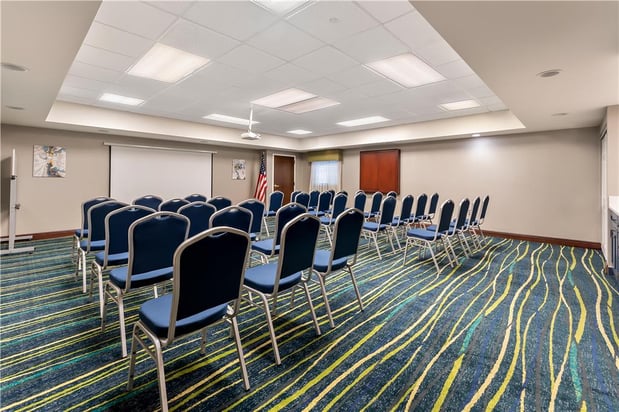 Images Hampton Inn & Suites Newtown