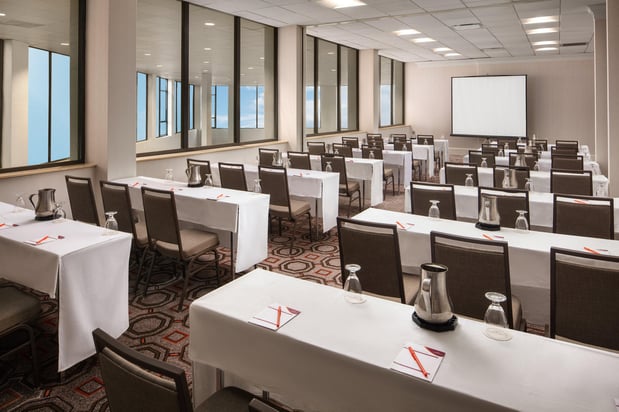 Images Crowne Plaza Dallas Market Ctr - Love Field by IHG