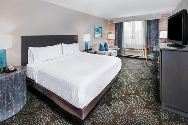 Images Holiday Inn Resort South Padre Island-Beach Front by IHG