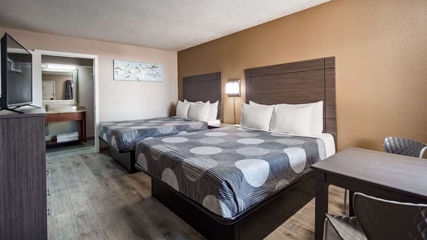 Images SureStay by Best Western Olathe