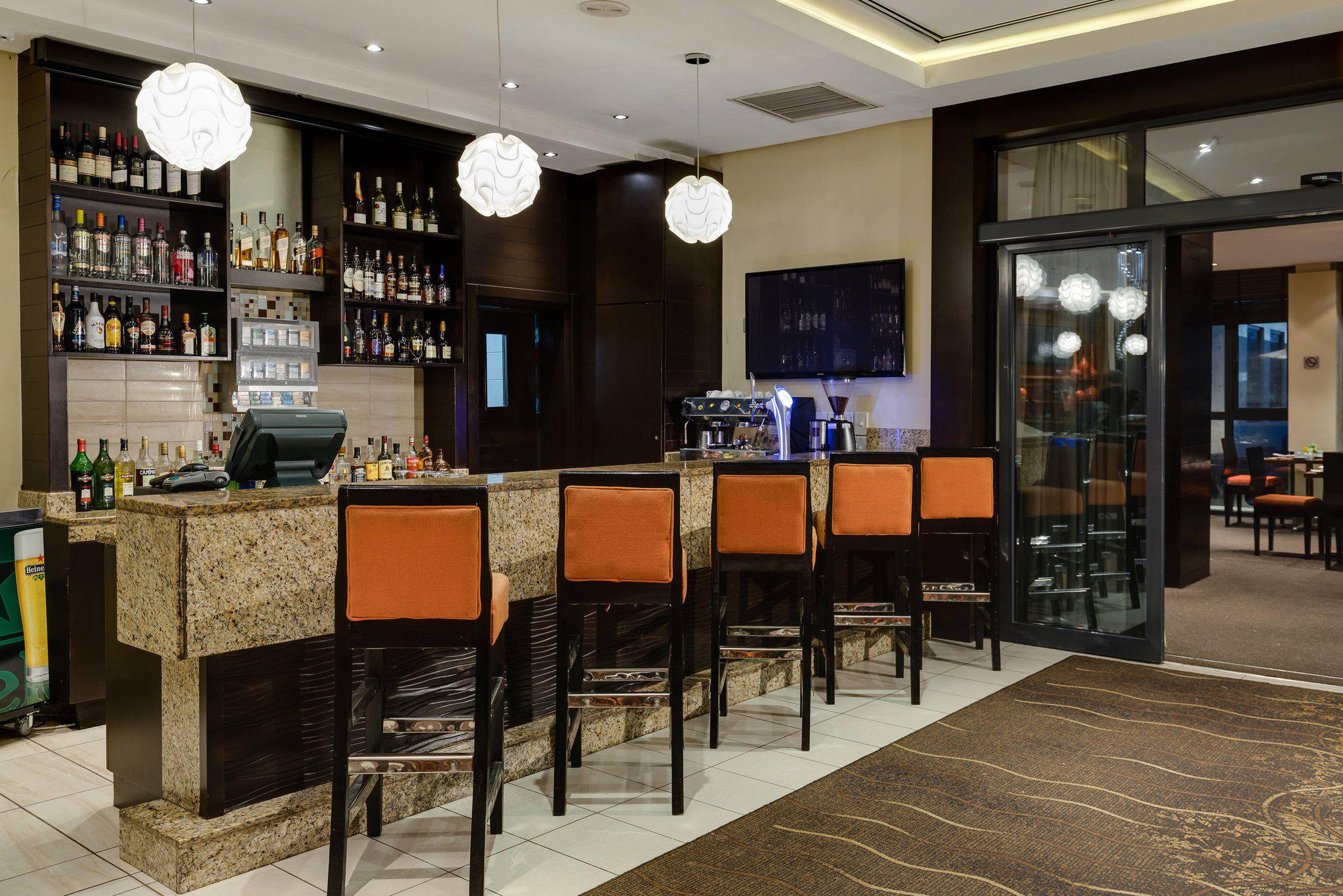 Fotos - Protea Hotel by Marriott Ikeja Select - 40