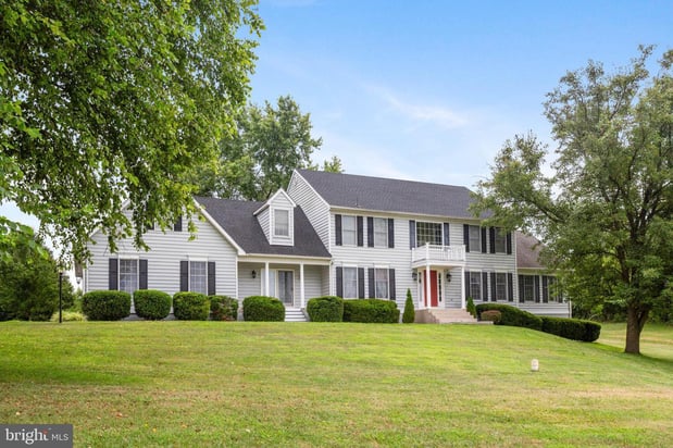 Images Jim Bim of Winning Edge Real Estate