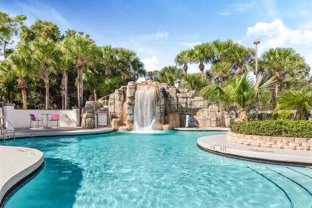 Images Crowne Plaza Orlando - Lake Buena Vista by IHG