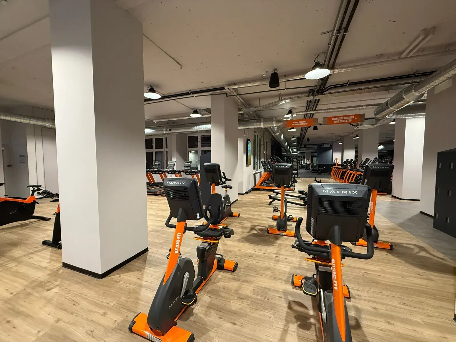 Bilder Basic-Fit 24/7