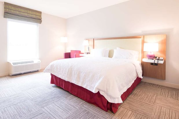 Images Hampton Inn & Suites Fayetteville