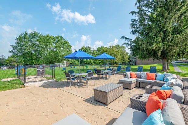 Images Briarwood Apartment Homes & Townhomes