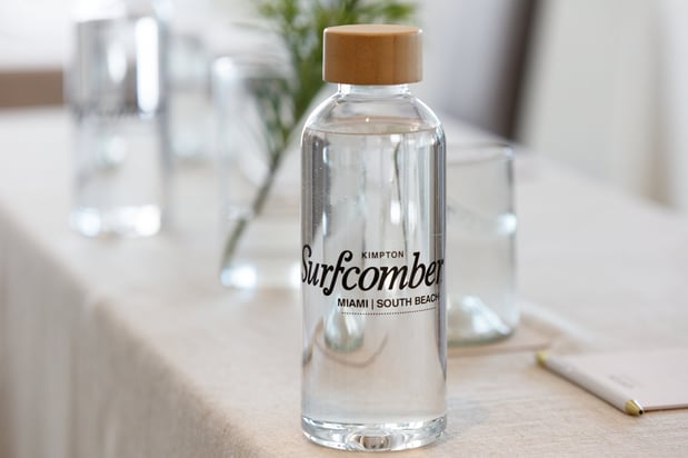 Images Kimpton Surfcomber Hotel by IHG