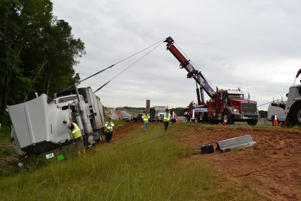 Buck's Wrecker Service Photo