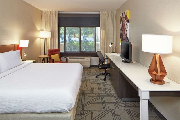 Images Hilton Garden Inn Scottsdale Old Town