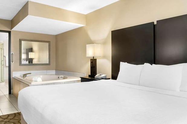 Images Best Western Okemos/East Lansing Hotel & Suites