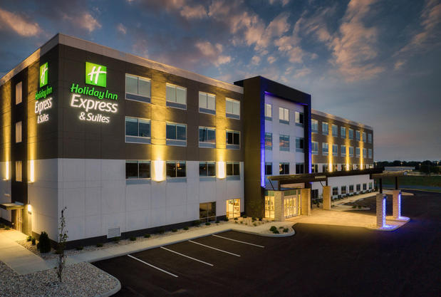 Images Holiday Inn Express & Suites Lima by IHG