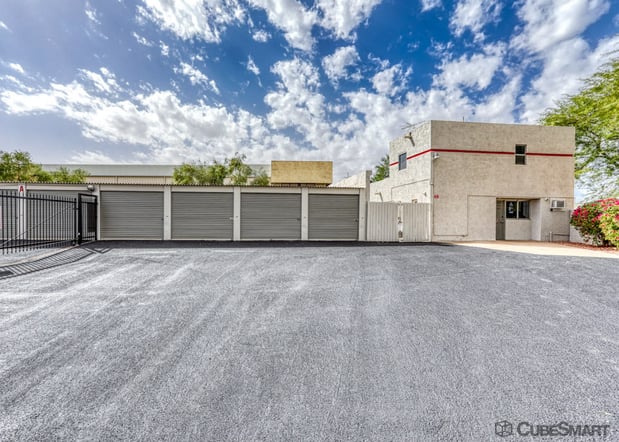 Images CubeSmart Self Storage