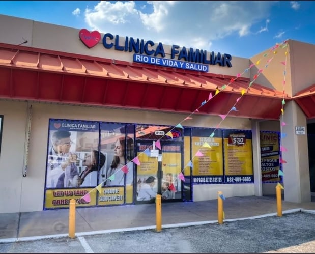 Images Clinica Familiar Rio de Vida Y Salud