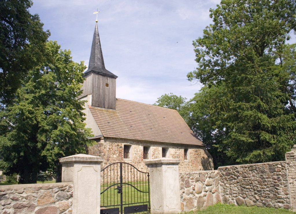 Kirche Herzsprung - Pfarrsprengel Brodowin-Chorin, Lindenstraße 4 in Angermünde