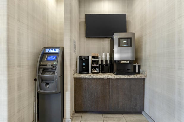 Images Best Western Plus Carriage Inn