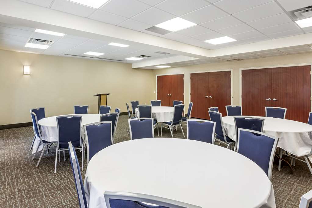 Meeting Room / Banquet Space