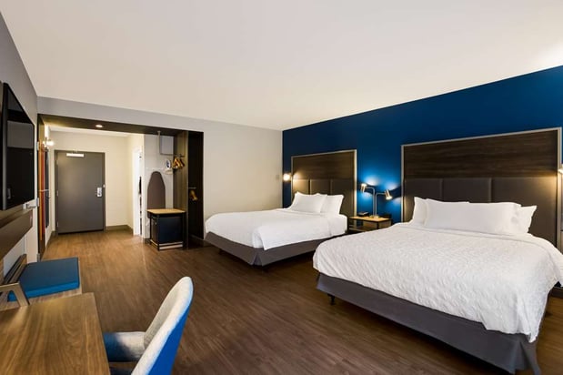 Images Tru by Hilton Traverse City