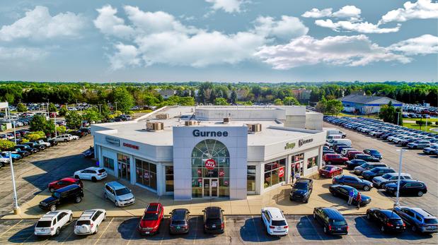 Images Gurnee Chrysler Jeep Dodge Ram